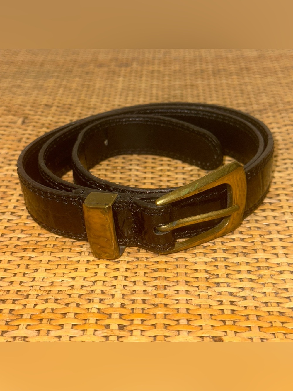 Vintage Liz Claiborne Women’s Med Genuine Leather Croc Print Belt Brass Buckle